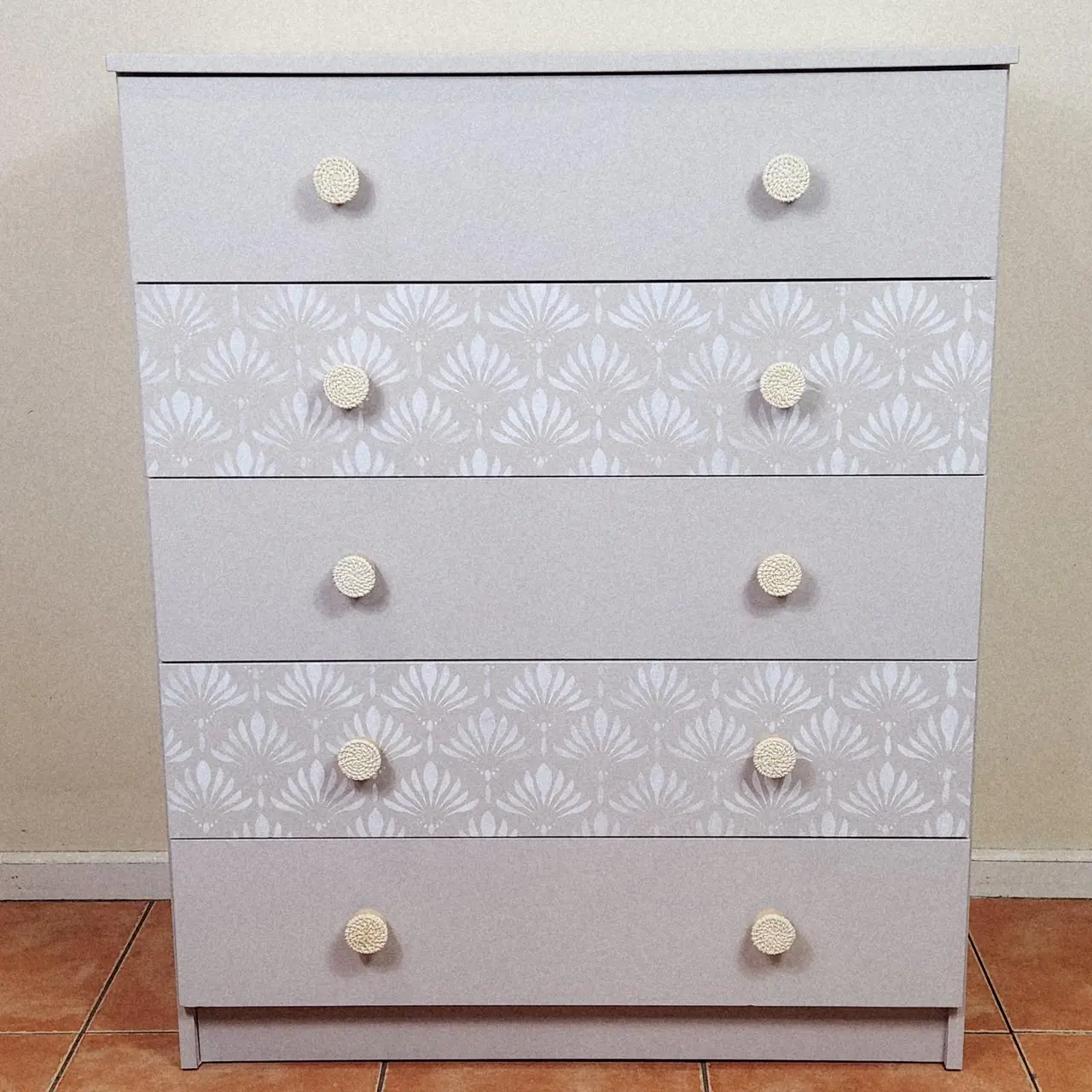 Tallboy Dresser 5 Drawer Light Grey Refurbished Coastal Hamptons Bedroom Storage – photo 2