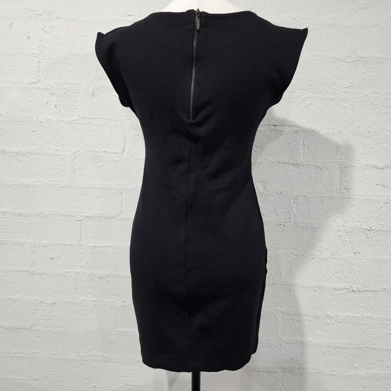 ZARA BASIC Cap Sleeve Bodycon Dress Size S Mini Boat Neck Cocktail LBD – photo 3
