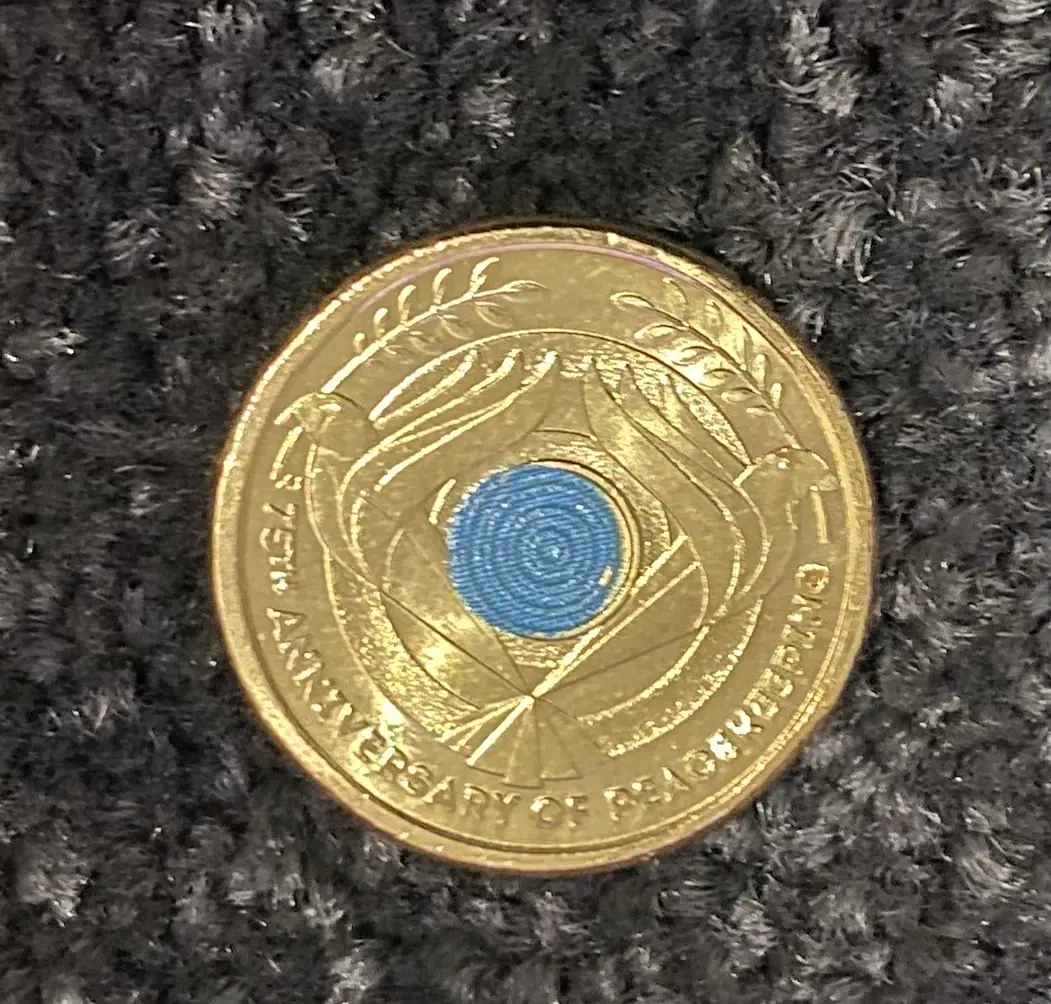 4 uncirculated collectors $2 Coins – photo 2