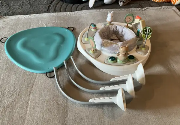 Ingenuity Baby-Toddler 2-in-1 Activity Centre