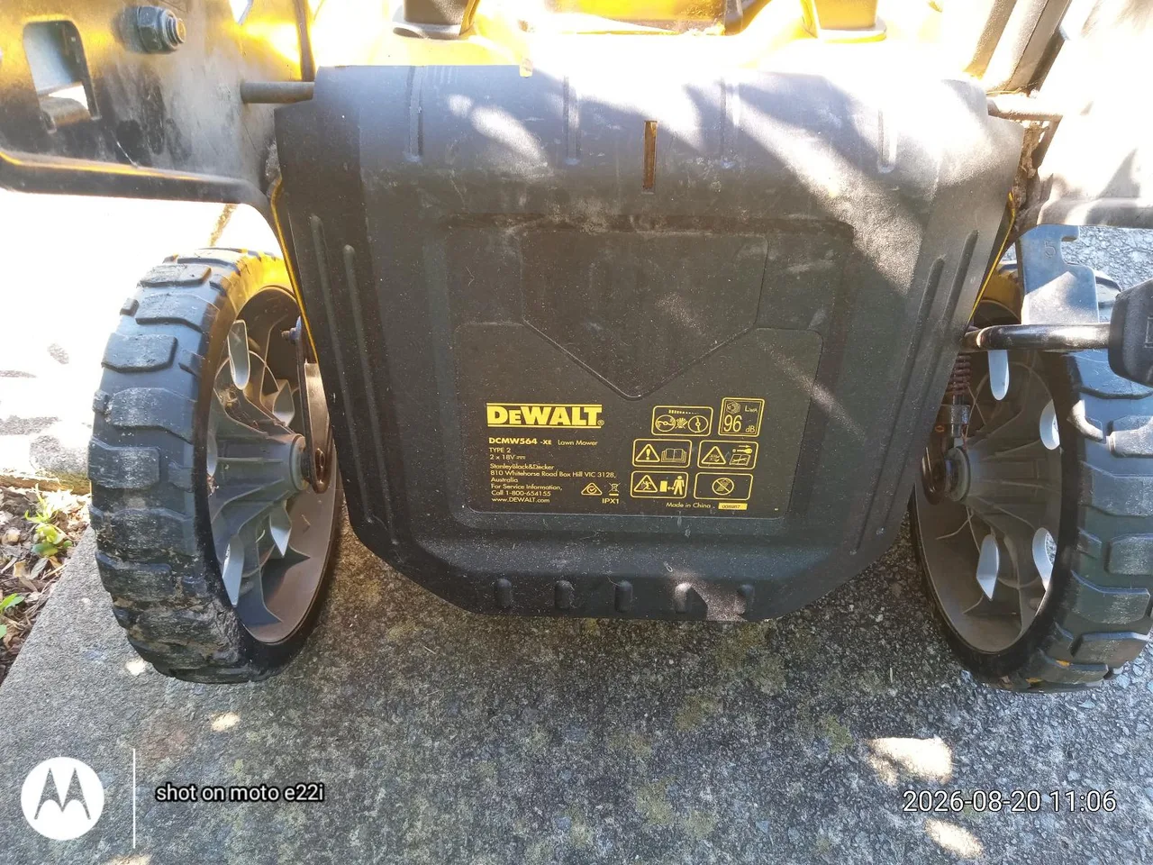 DeWalt lawnmower+ catcher (body only) — photo 2