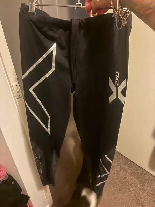 2xu compression leggings
