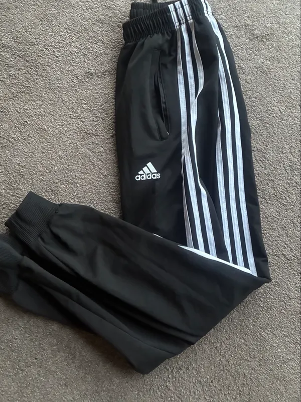 Adidas joggers