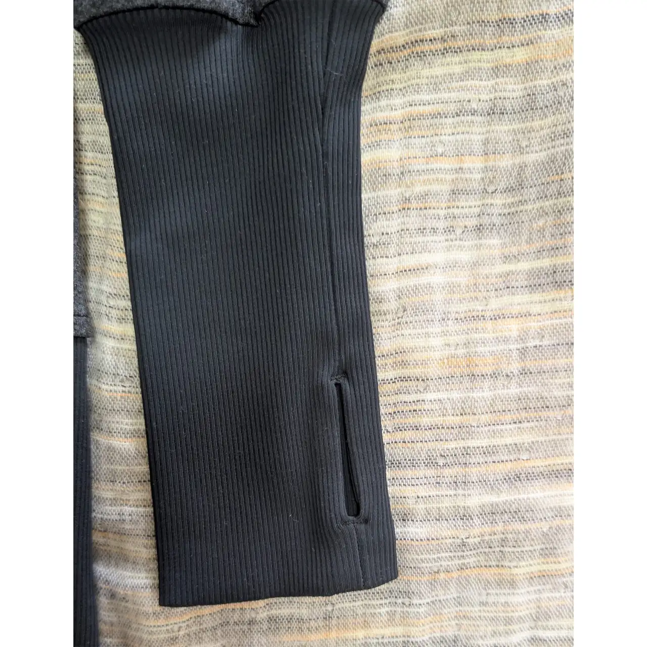 Lululemon grey extra-long, stretchy hoodie size 8 – photo 5