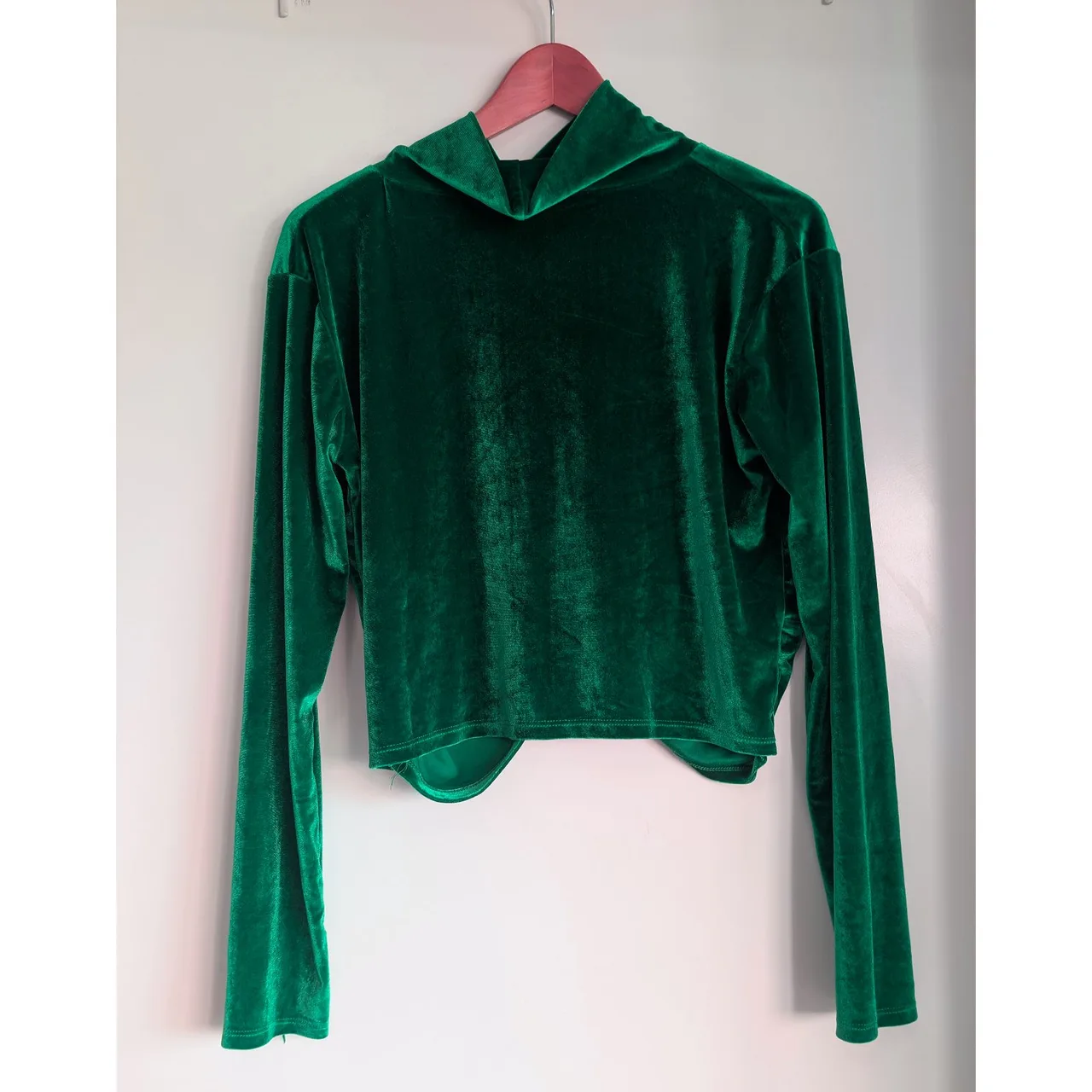 Green velvet mock turtleneck crop top size 10 – photo 2