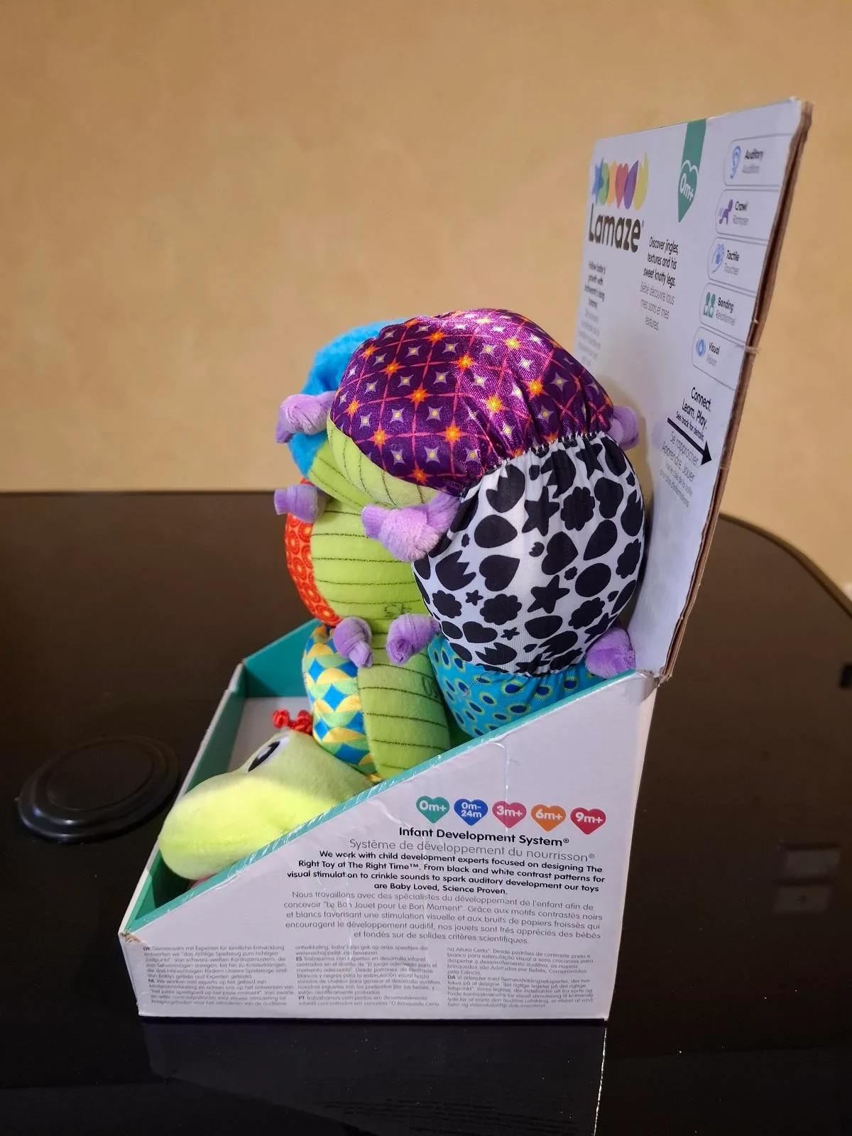 Lamaze Musical Inchworm – photo 4