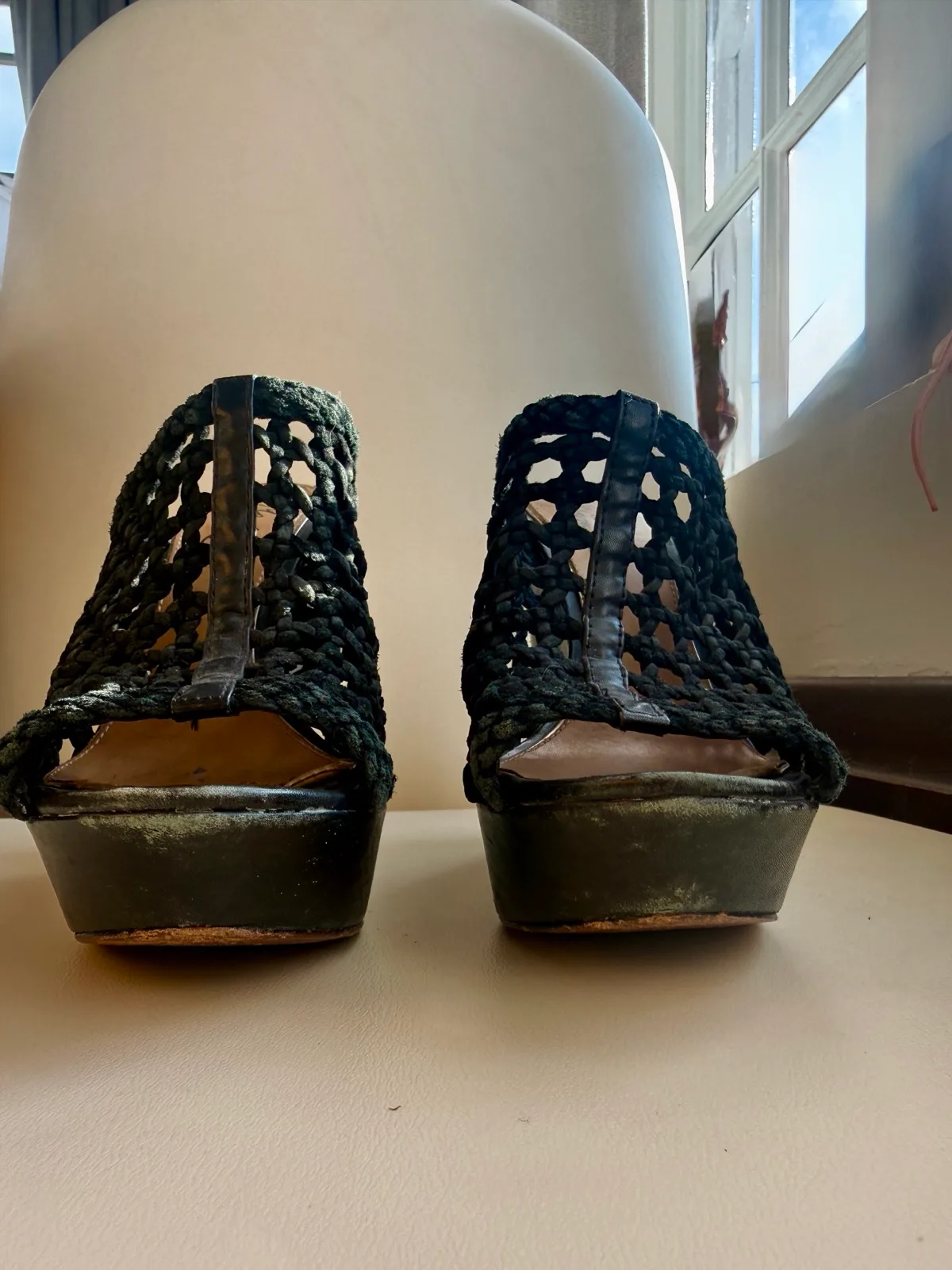 Black platform wedge leather woven mules- EU37.5 — photo 6