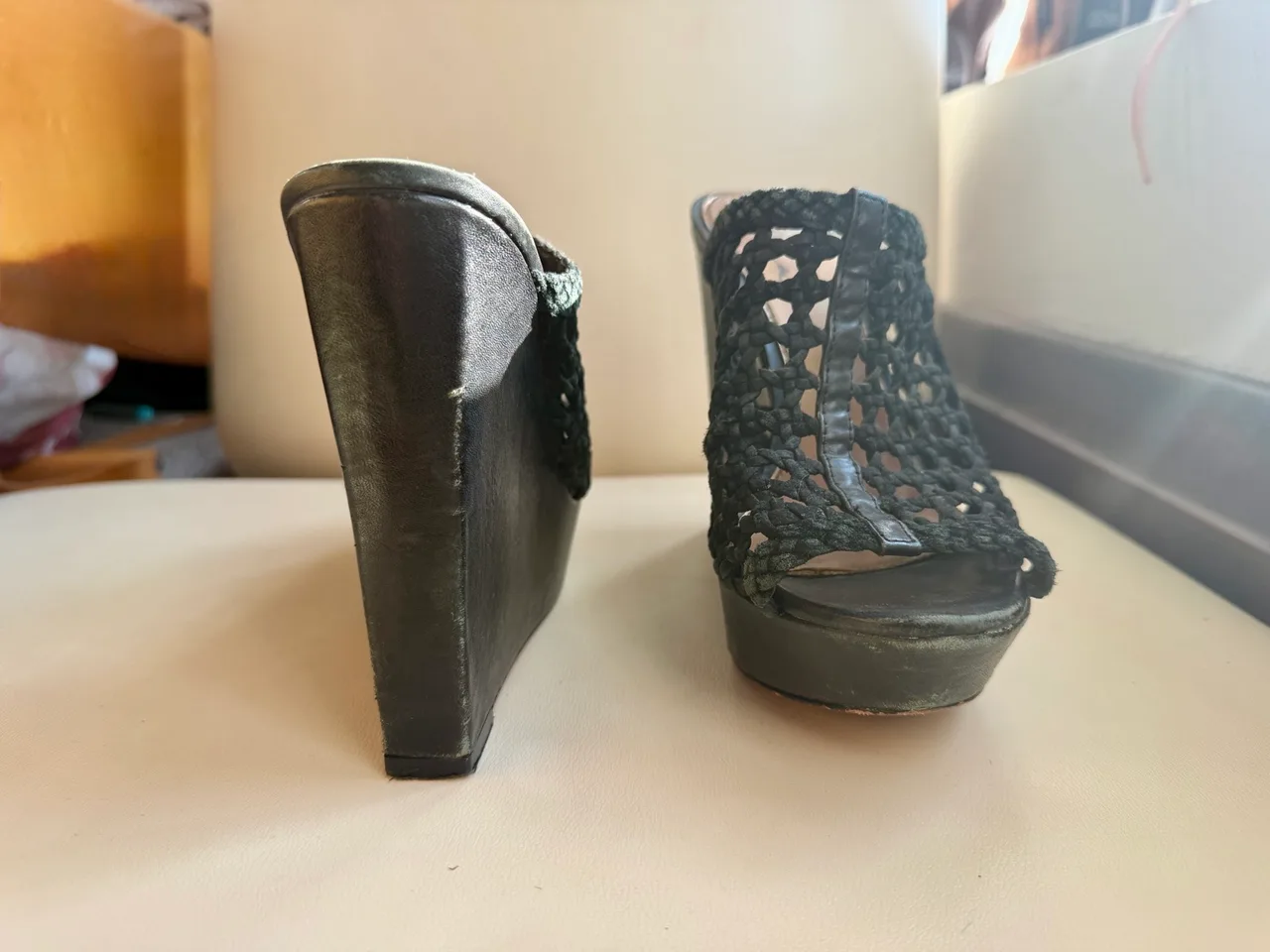 Black platform wedge leather woven mules- EU37.5 — photo 3