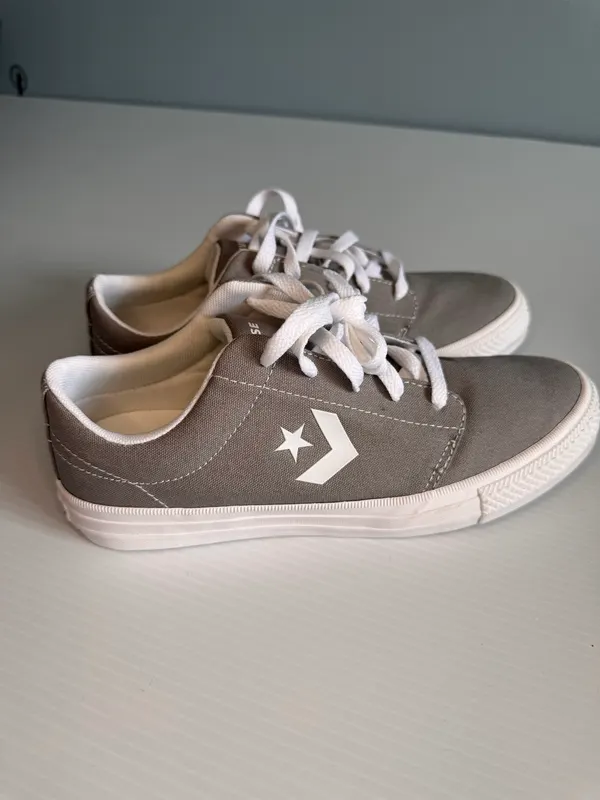 Converse DayOne Classic Grey Canvas Sneakers – Unisex EU 40 / UK 6 – BNWOT