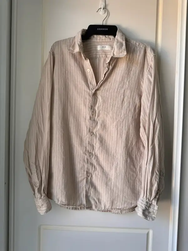 Uniqlo 100% Linen Striped Shirt – Size M