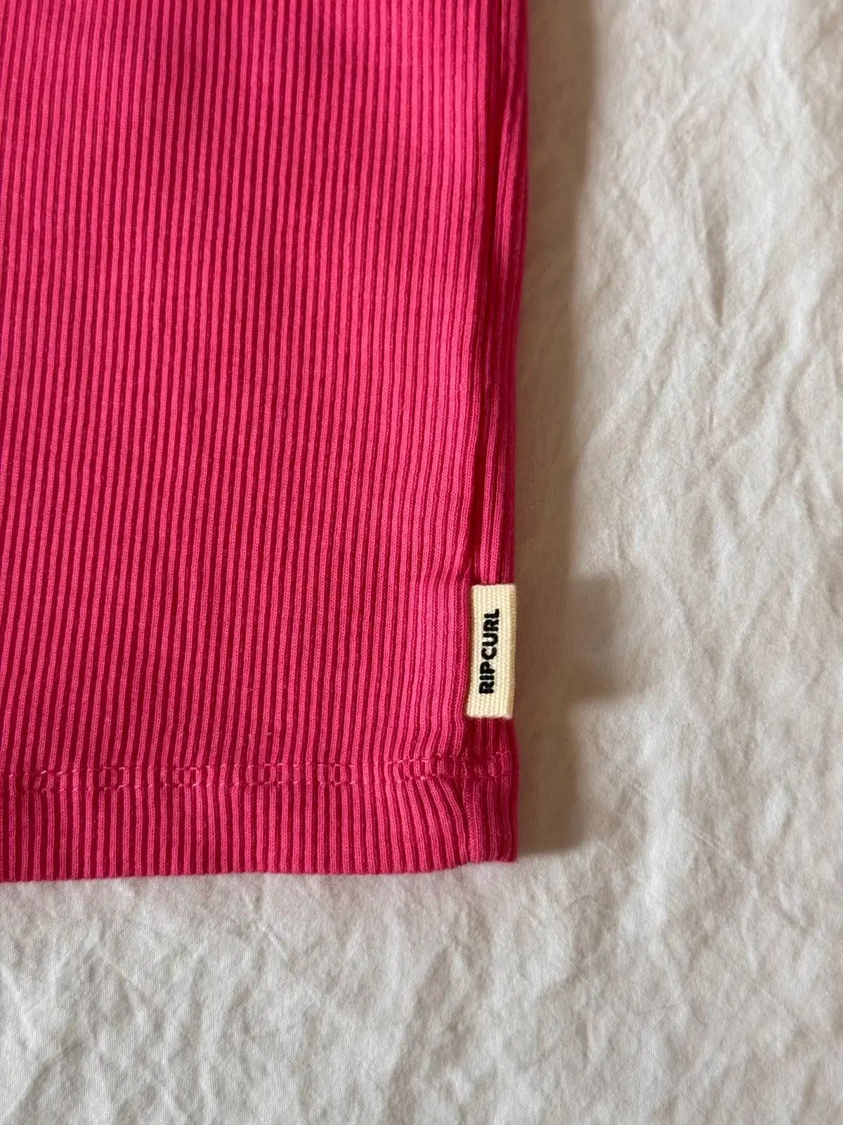 Rip Curl Asymmetric Ribbed One Shoulder Tank Top Hot Pink Size S BNWT – photo 2