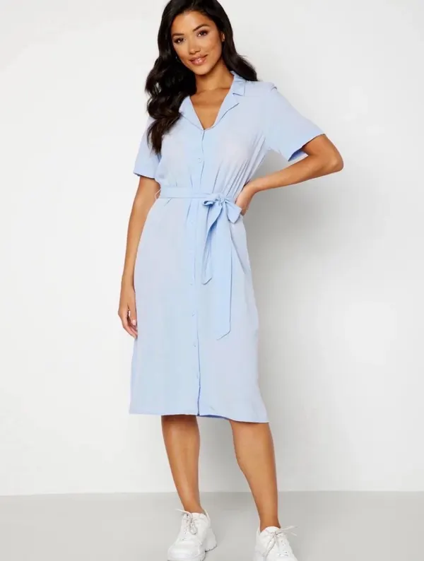 Pieces Olivia SS Dress in Kentucky Blue, size L.