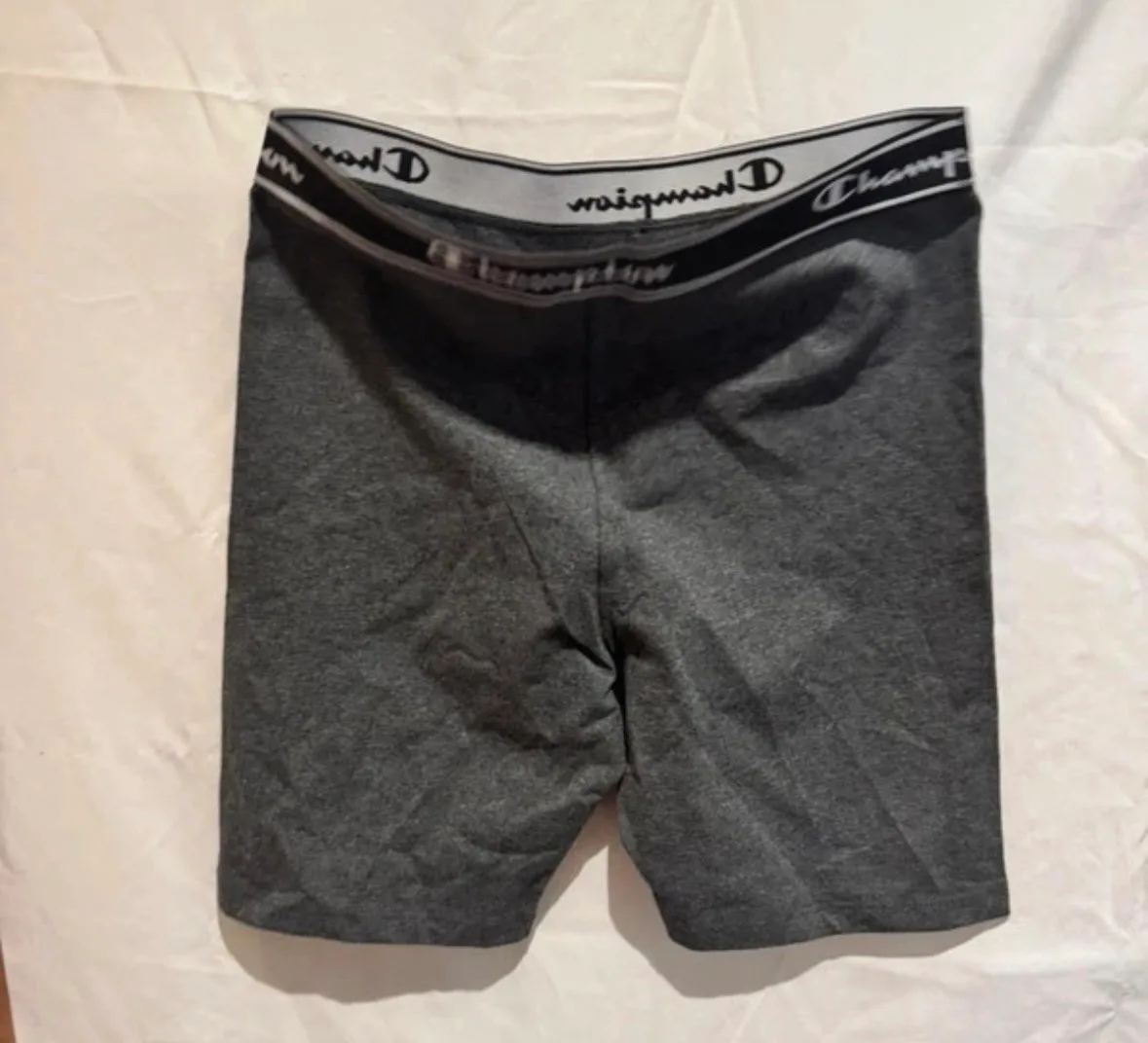 Champion Script Bike Shorts Grey – Size M – New With Tags – photo 3