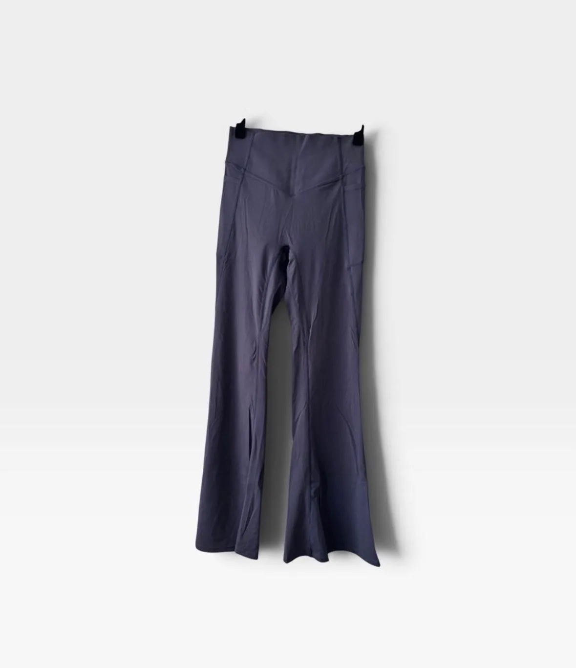 Halara UltraSculpt High Waisted Scrunch Butt Flare Leggings Mood Indigo M BNWOT – photo 4