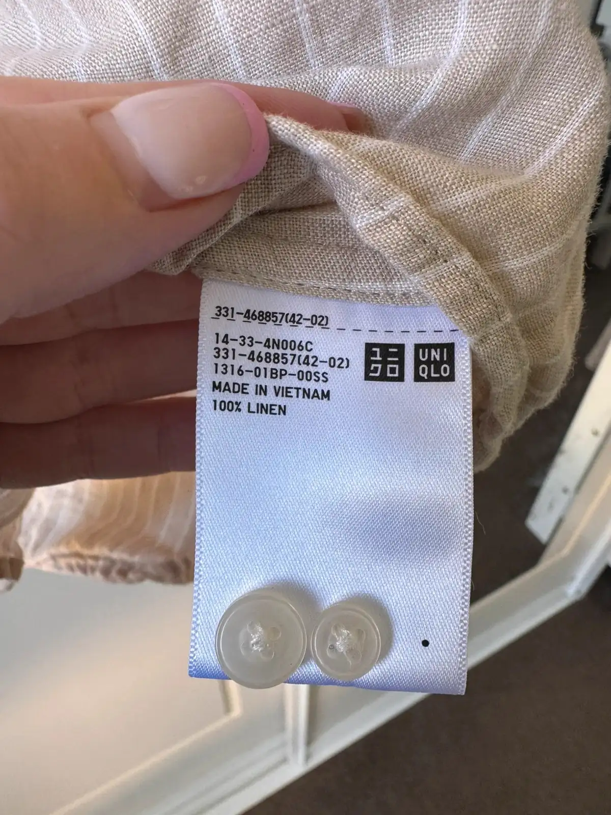 Uniqlo 100% Linen Striped Shirt – Size M – photo 4