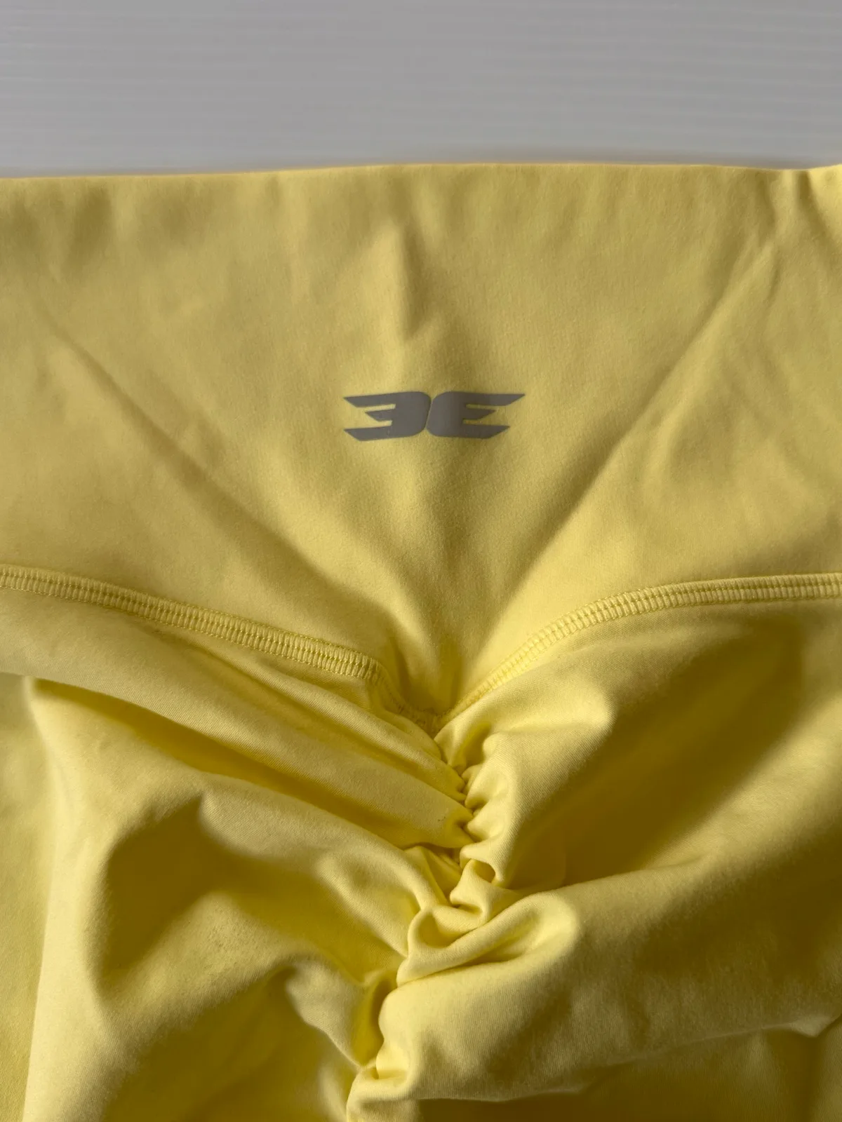 Elite Eleven Yellow High Waisted Scrunch Bum Gym Leggings Size M BNWOT – photo 3
