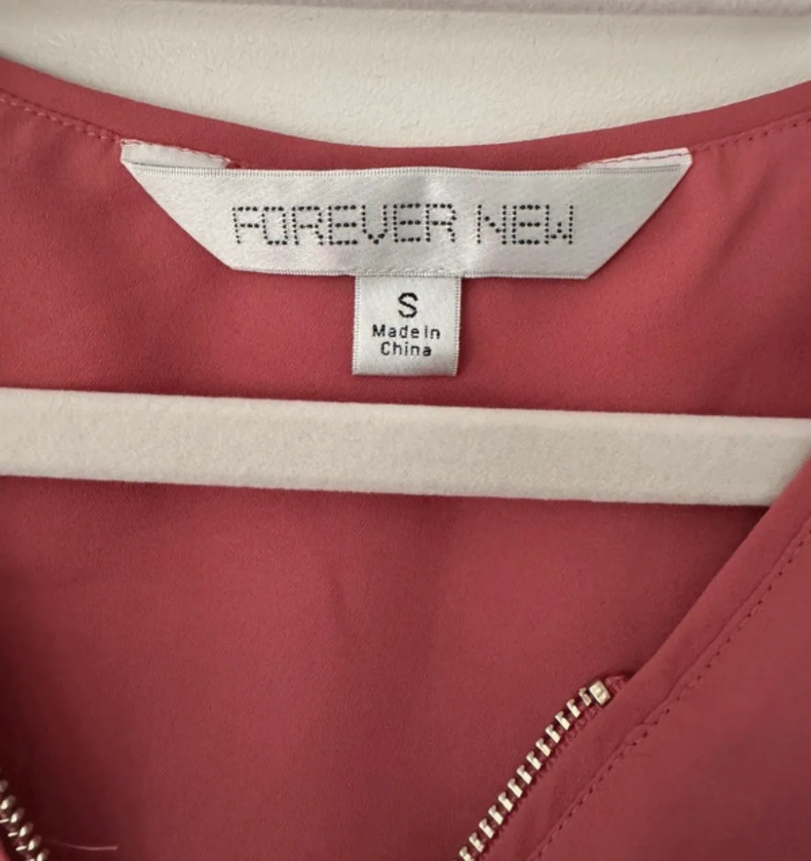 Forever New Women’s Size S Coral Pink Zip Front Long Sleeve Blouse Top – photo 3