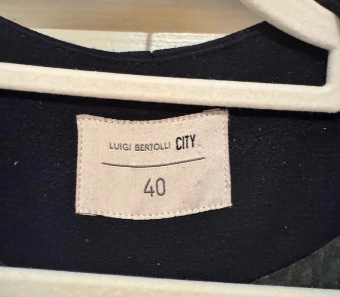 Luigi Bertolli City Navy Longline Coat Size 40 Leopard Lining – photo 3