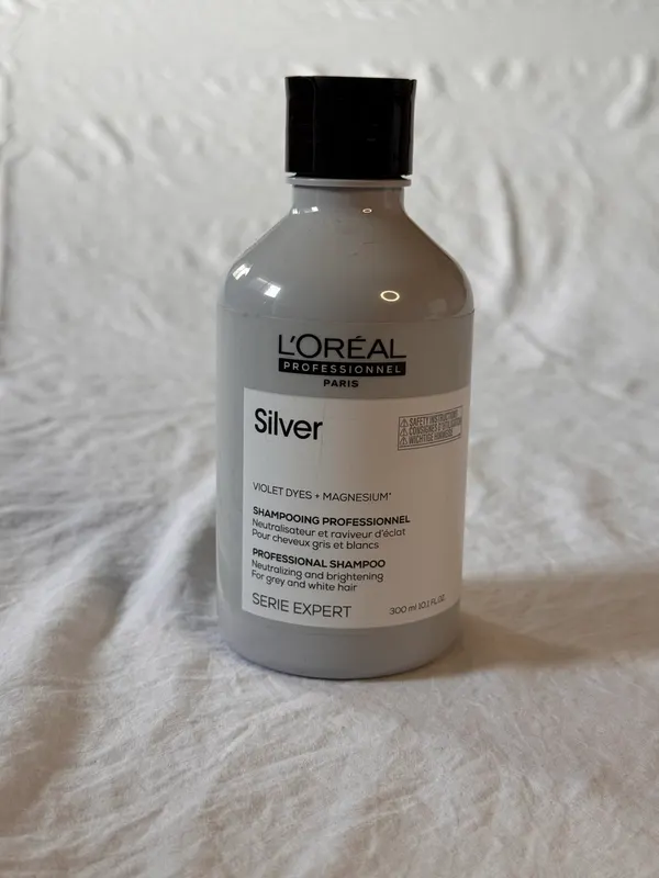 L’Oréal Professionnel Serie Expert Silver Purple Shampoo 300ml Brand New