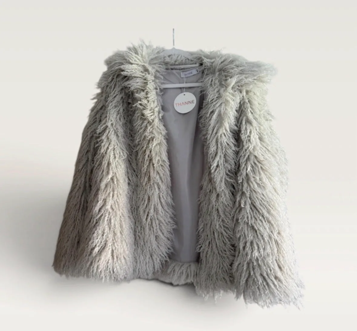 Thanne Grey Shaggy Faux Fur Jacket M/L – NWT – photo 2