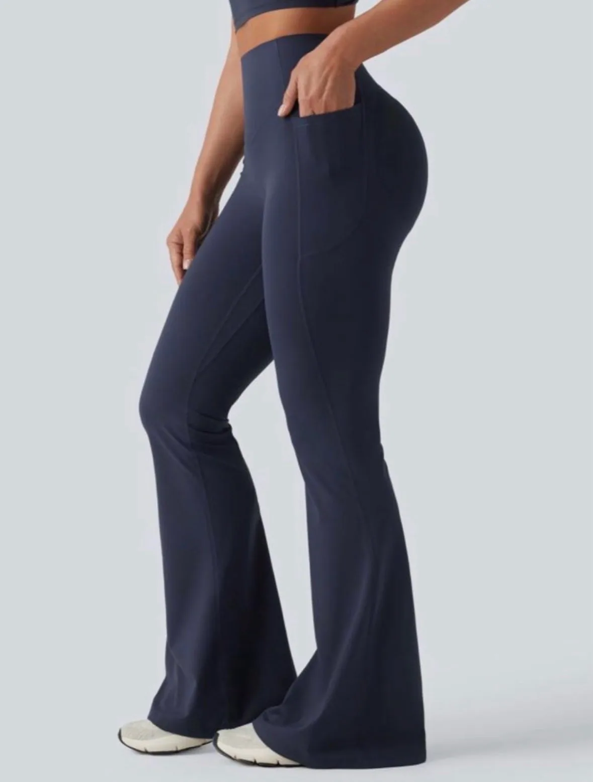 Halara UltraSculpt High Waisted Scrunch Butt Flare Leggings Mood Indigo M BNWOT – photo 3