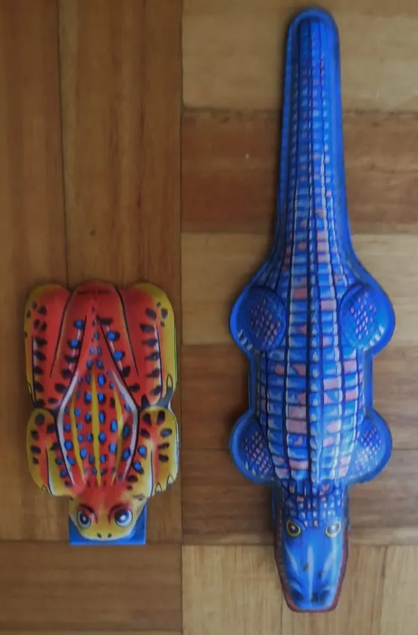 2 x Vintage Tin toys Noisemaker Clicker 1960s Metal Frog and Crocodile