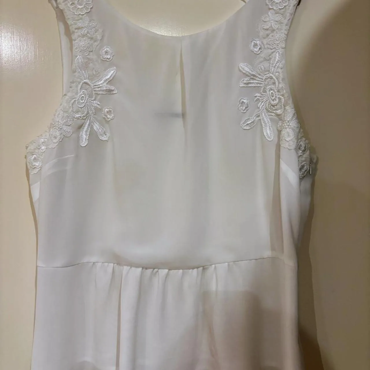 Tokito Women's White and Cream Blouse Size 16 • Excellent condition — photo 5