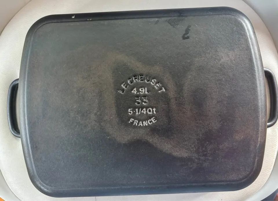 Le Creuset Signature Cast Iron Roasting Pan 33cm Satin Black 4.9L — photo 2