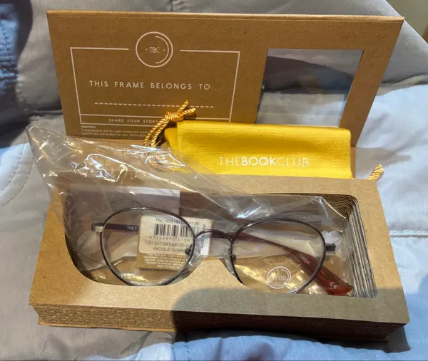 The Book Club Blue light blocking reading glasses +1.0 magnifying NEW in box