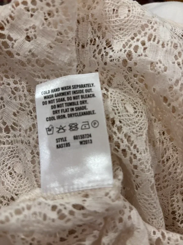 Country Road women’s lace cream long sleeve going out top size small size 10 — photo 4