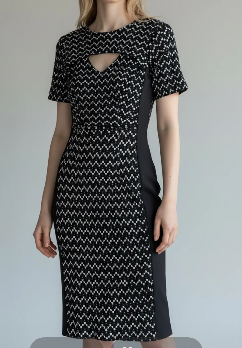 Cue in the city size 8 dress — photo 2