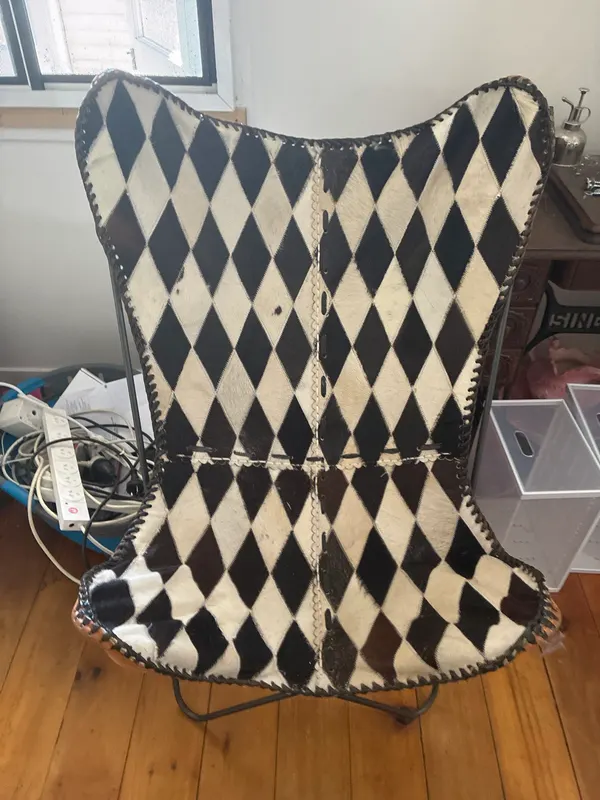 Cowhide Chairn
