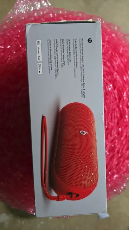 Beats Portable Pill Wireless Bluetooth Speaker (MWQW3LL/A) - Statement Red – photo 2