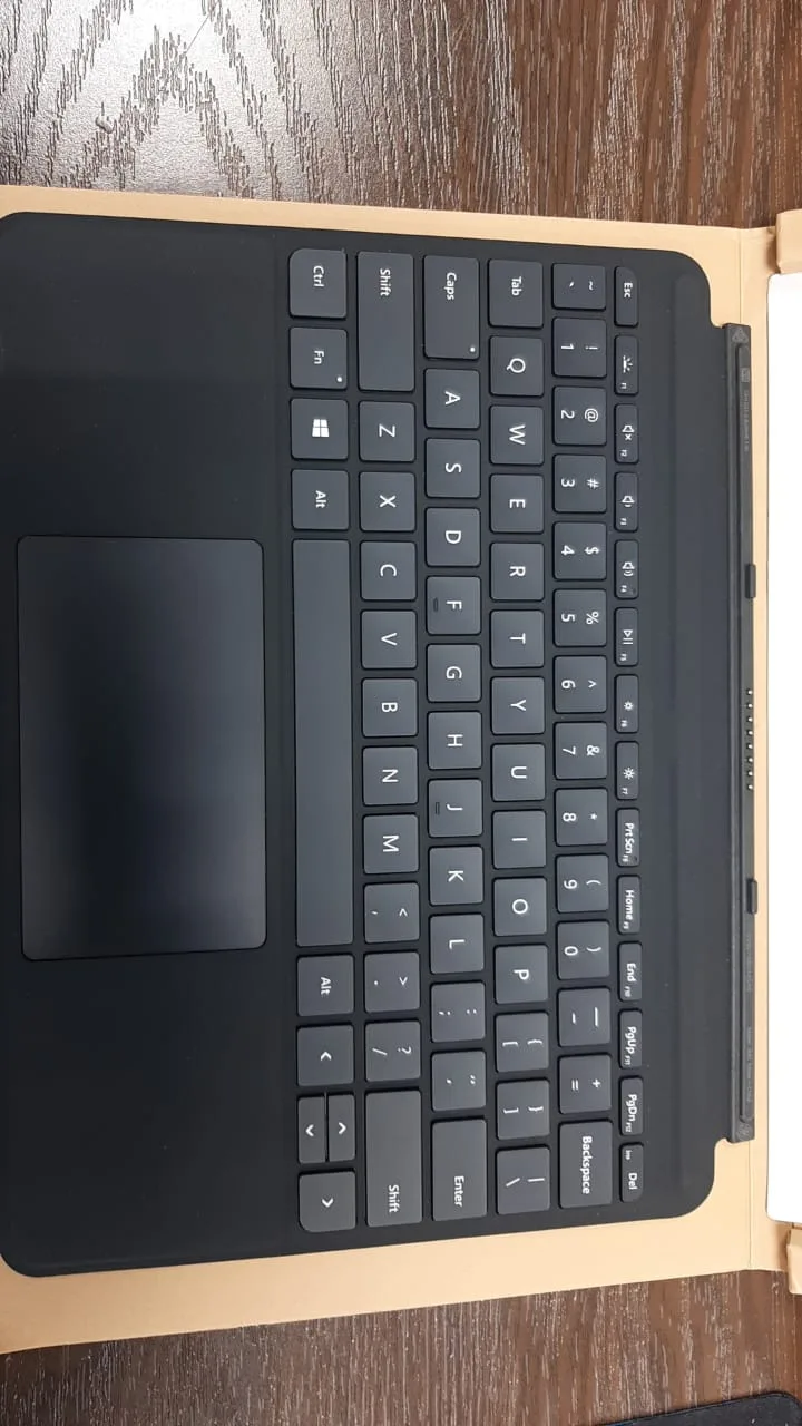 Microsoft Surface Go Type Cover (KCN-00023) - Black – photo 2