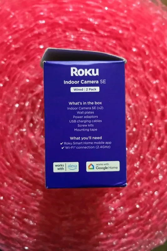 Roku Indoor SE Wired Camera (CS1000P2R) (2 Pack) – photo 3