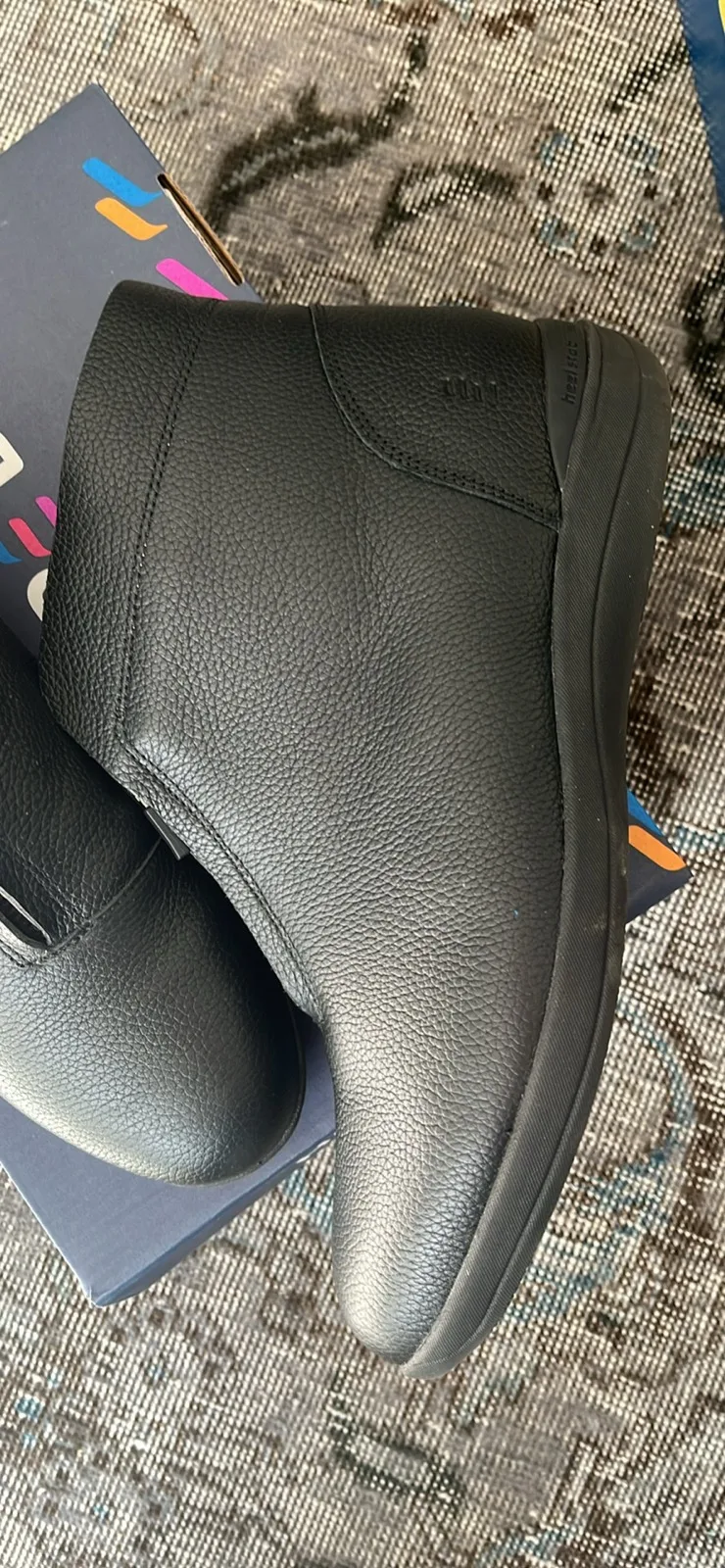 Homyped Gail Boots Size 10 — photo 3