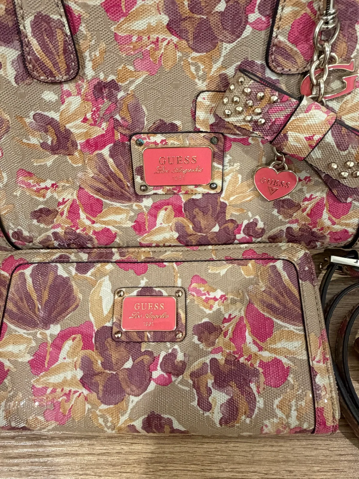 Guess Handbag and Wallet Set — photo 3