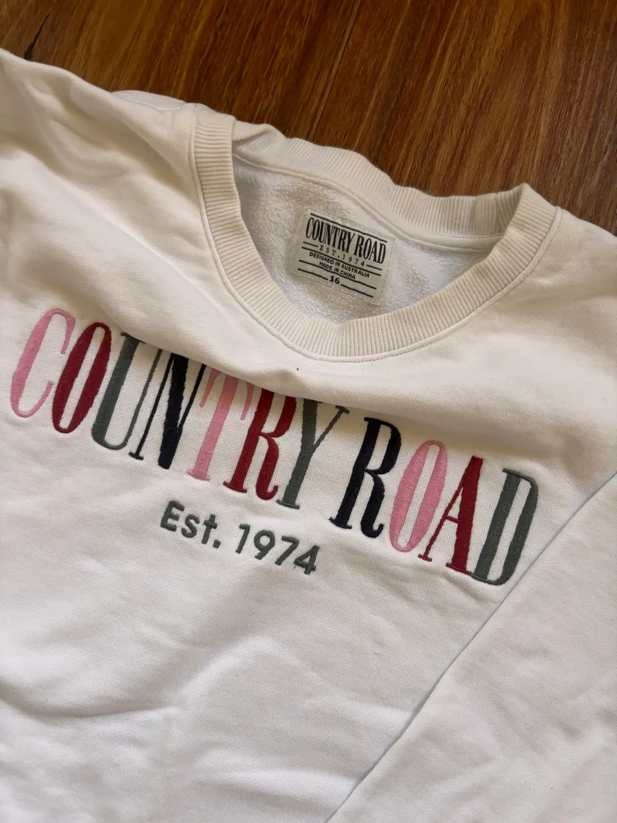Lady country road jumper size xs or teenager 16 years – photo 2