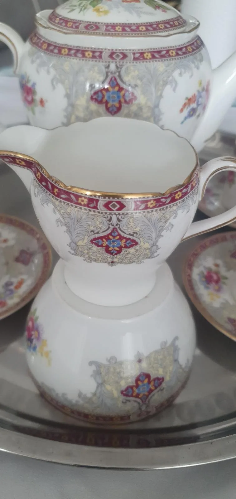 Vintage Shelley "Georgian Red" Fine Bone China Tea Set – 15 Pieces – Mint Condit — photo 6