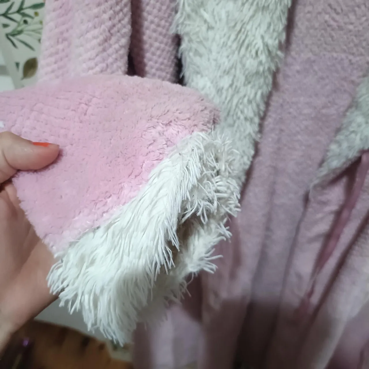 Peter Alexander Dressing Gown S Small Pink Fluffy Robe Preowned No Belt Included – photo 3