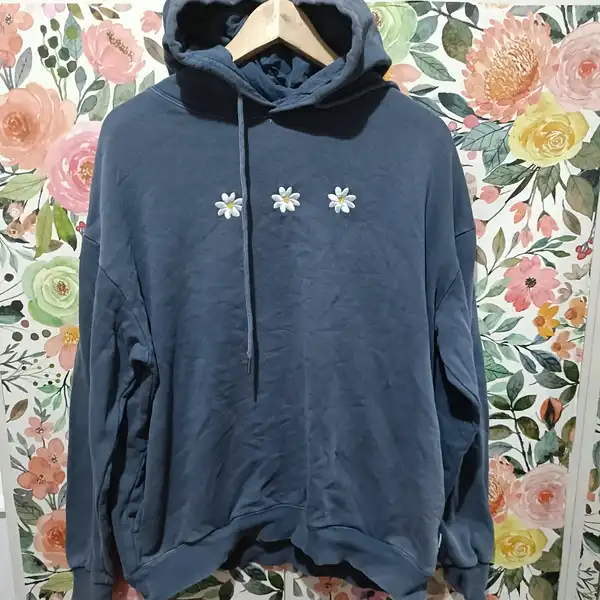 Ghanda Size 10 Embroided Flower Jumper Blue Floral Hoodie