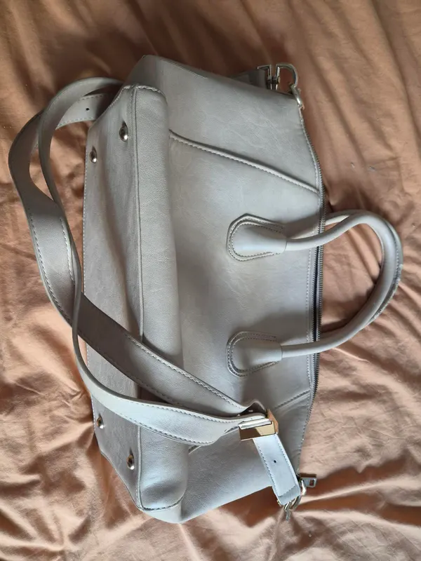 Shoulder bag