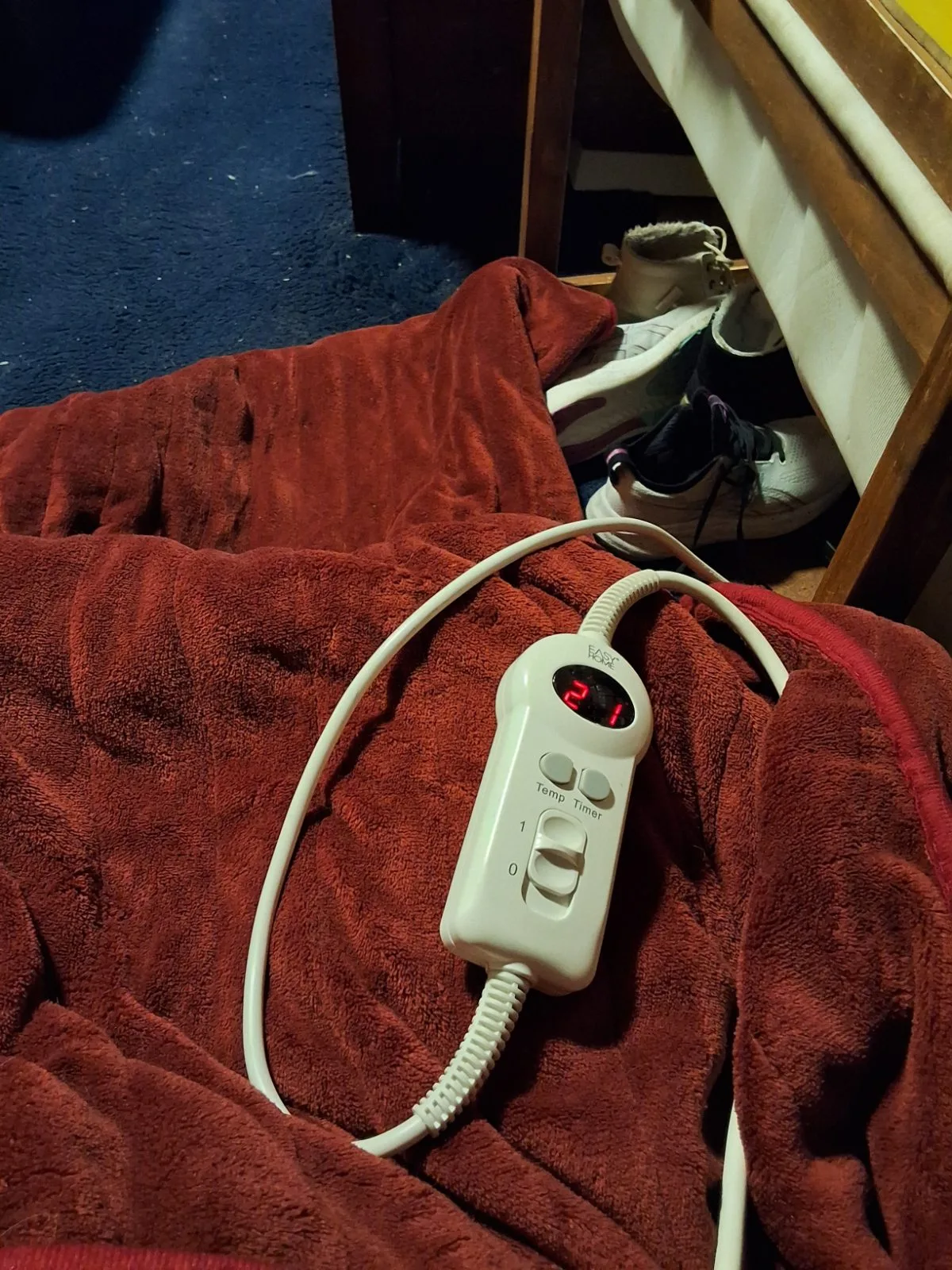 Electric cuddle blanket — photo 3