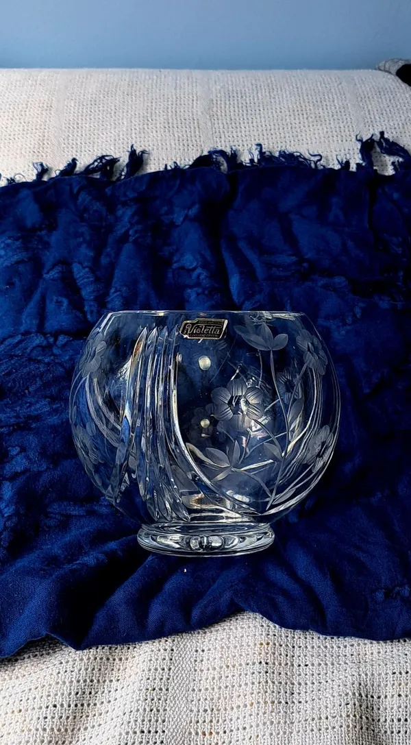 Lead Crystal Bowl.