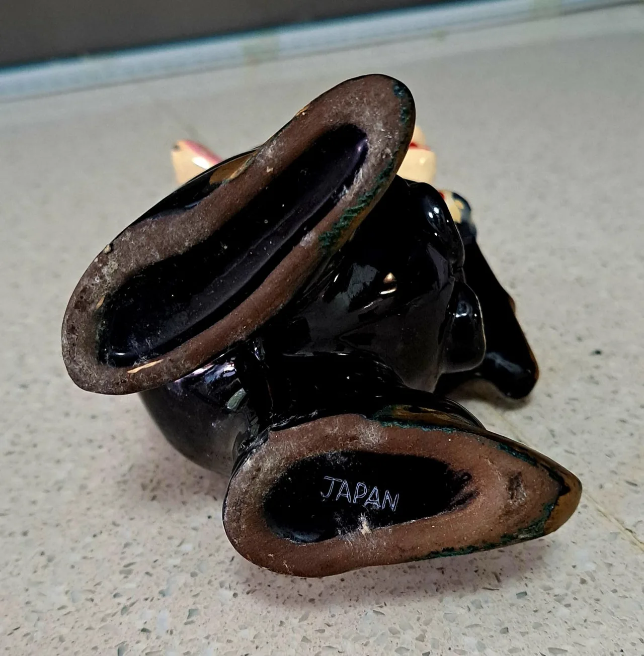 2 little pig ashtrays — photo 9