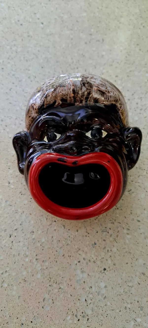 Nubian  Ashtray