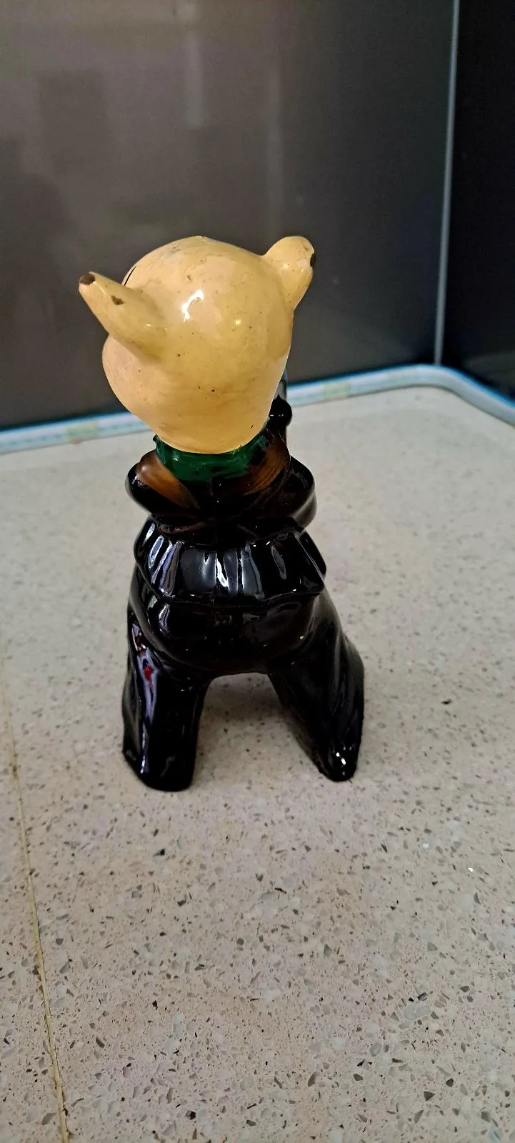 2 little pig ashtrays — photo 3