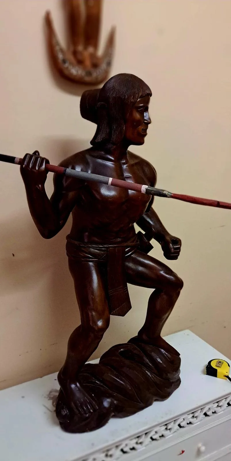 Statue. Phillipines hunter — photo 2
