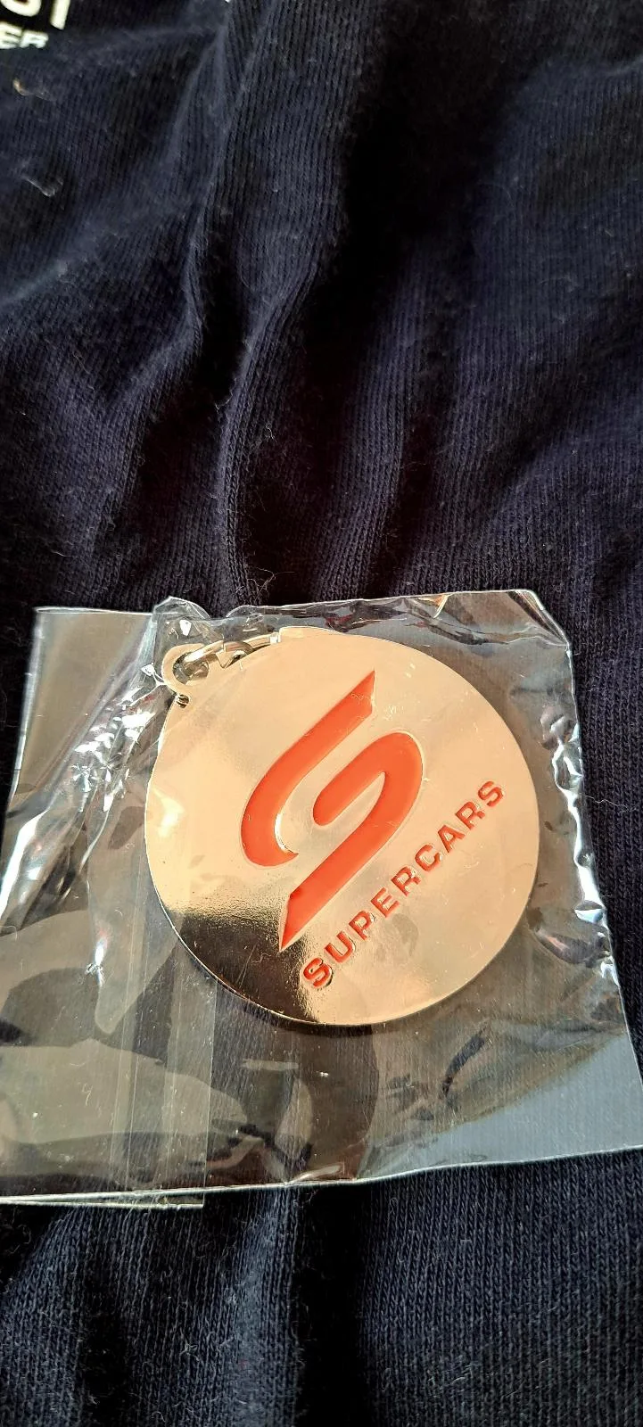 V8 Merchandise set. — photo 2