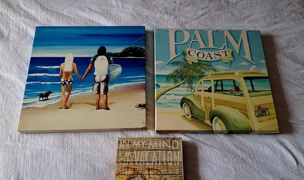Surf painting set.